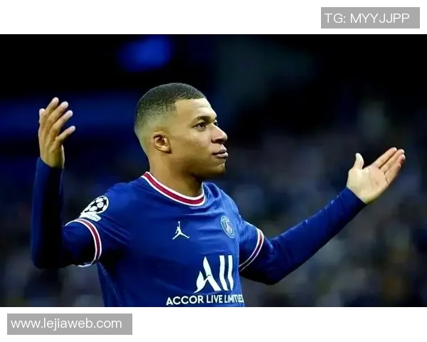 皇马成功签下巴黎圣日耳曼前锋姆巴佩，新时代银河战舰起航